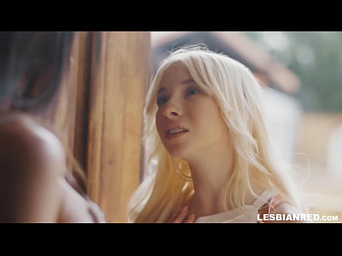 ❤️ Gabadhu waxay timaaddaa guriga dhawr bilood ka dib oo waxay dhammaatay cunista xubinta hooyadeed anaga ﹏